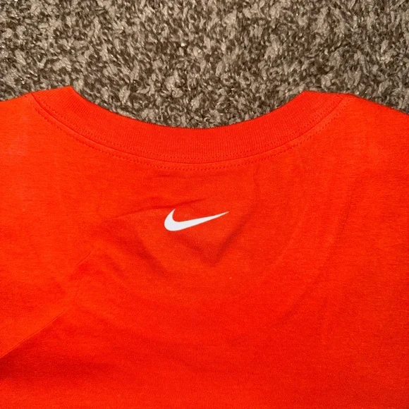 Nike Orange Short Sleeve Tee - Picture 4 of 4